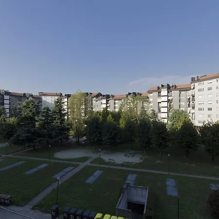 La Casa Di G&g Apartman *